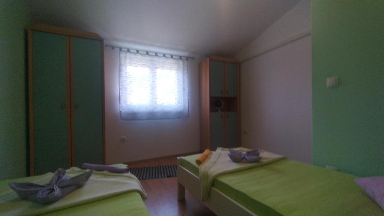 Apartman Ana Pula Exterior photo